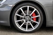 Porsche Boxster S 3 Former Keepers + Full Specialist History + £13k in cost options - Thumb 32