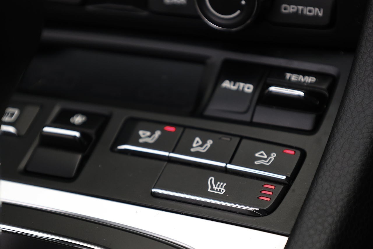 Porsche Boxster S 3 Former Keepers + Full Specialist History + £13k in cost options - Large 13