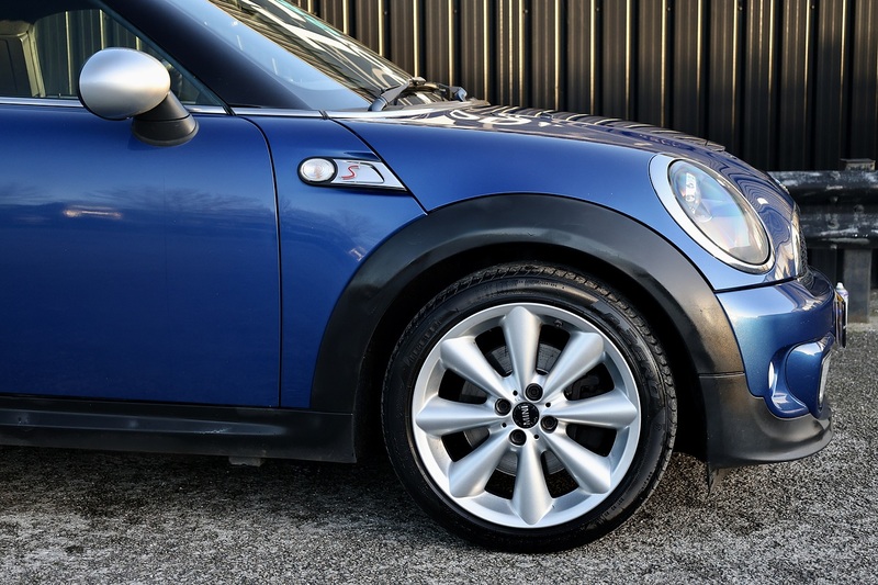 MINI Coupe Cooper S Full Service History + CHILI Pack Image 16