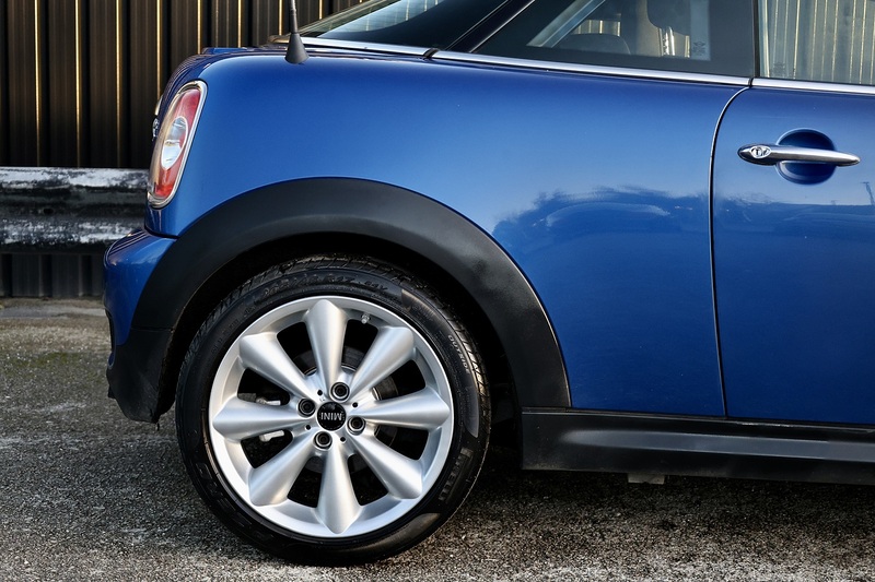 MINI Coupe Cooper S Full Service History + CHILI Pack Image 15