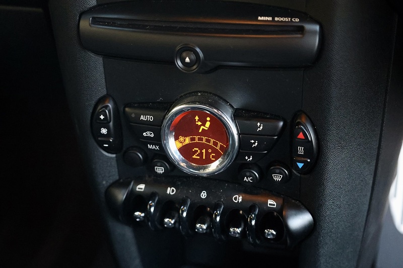 MINI Coupe Cooper S Full Service History + CHILI Pack Image 20