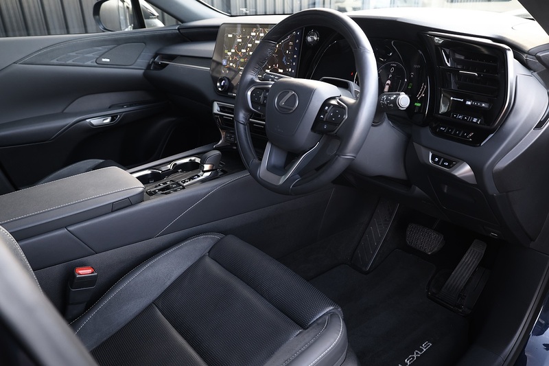 Lexus RX 450h+ Takumi Lexus Warranty + Huge Specification Image 8