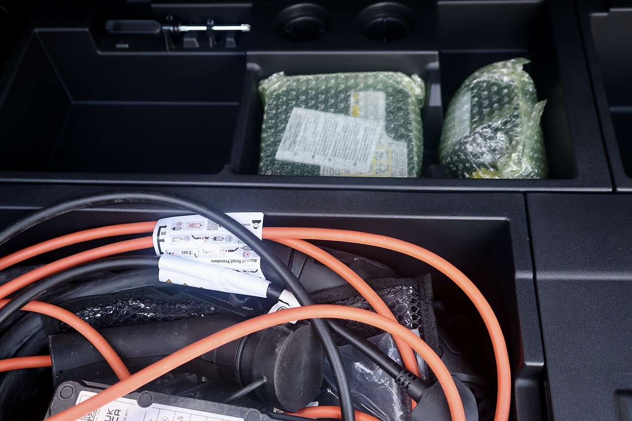 Lexus RX 450h+ Takumi Lexus Warranty + Huge Specification - Large 33