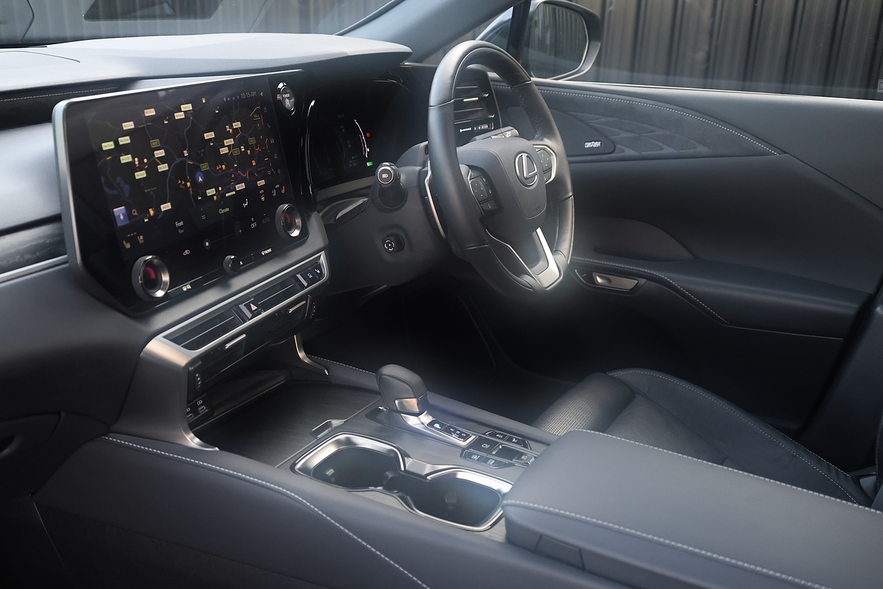 Lexus RX 450h+ Takumi Lexus Warranty + Huge Specification - Large 7