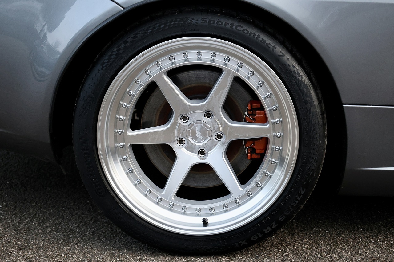 Jaguar XK Enthusiast Owned + Tastefully Modified - Large 15