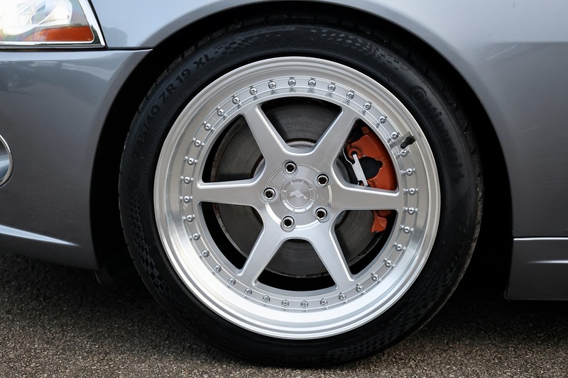 Jaguar XK Enthusiast Owned + Tastefully Modified Image 27