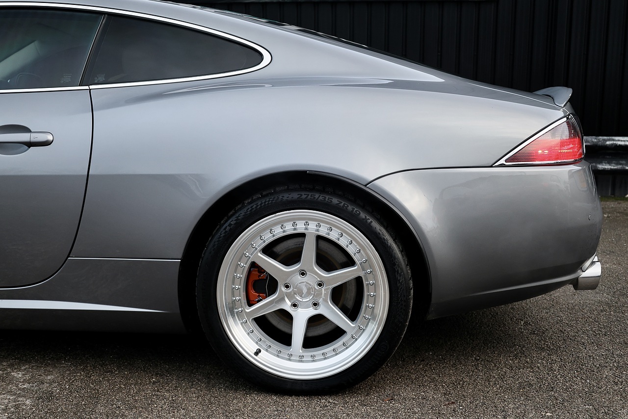 Jaguar XK Enthusiast Owned + Tastefully Modified - Large 31