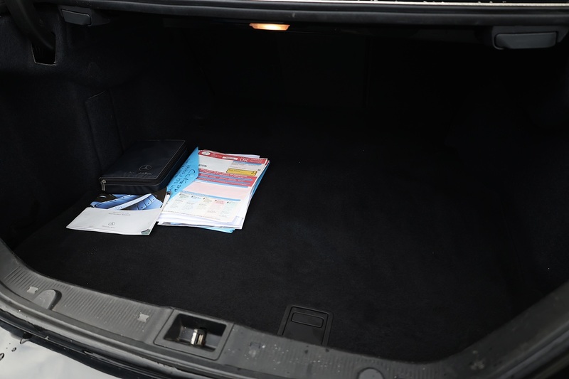 Mercedes-Benz CLK 500 Elegance Factory AMG Styling + Wheels + 2 Former Keepers Image 22