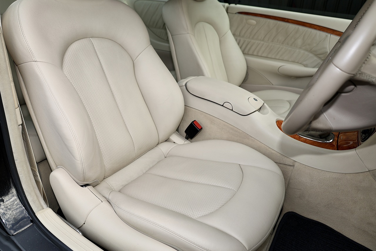 Mercedes-Benz CLK 500 Elegance Factory AMG Styling + Wheels + 2 Former Keepers - Large 7