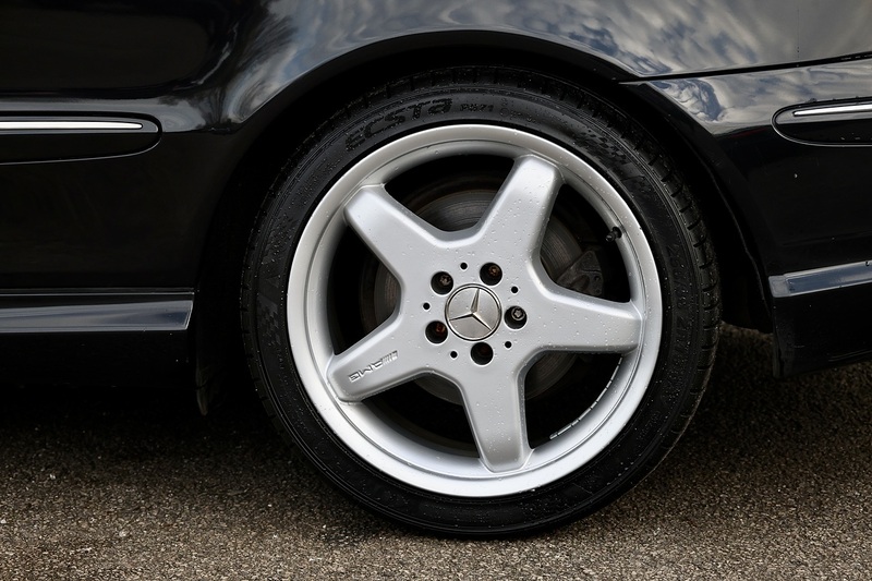 Mercedes-Benz CLK 500 Elegance Factory AMG Styling + Wheels + 2 Former Keepers Image 33