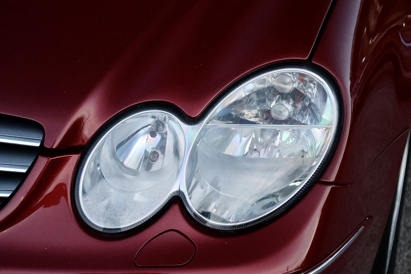 Mercedes-Benz CLK 200 Elegance Amber Red + Exceptional Condition Image 14