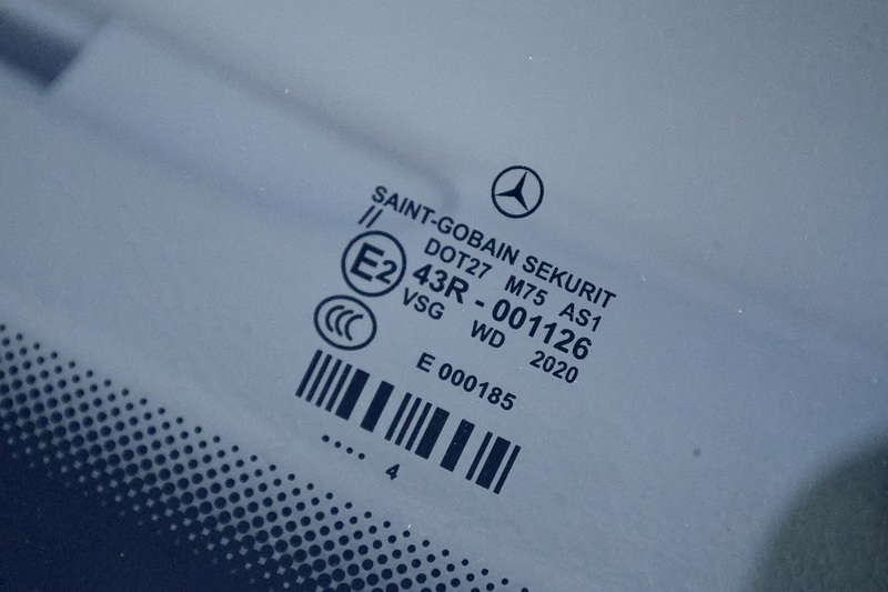 Mercedes-Benz CLK 200 Elegance Amber Red + Exceptional Condition Image 18