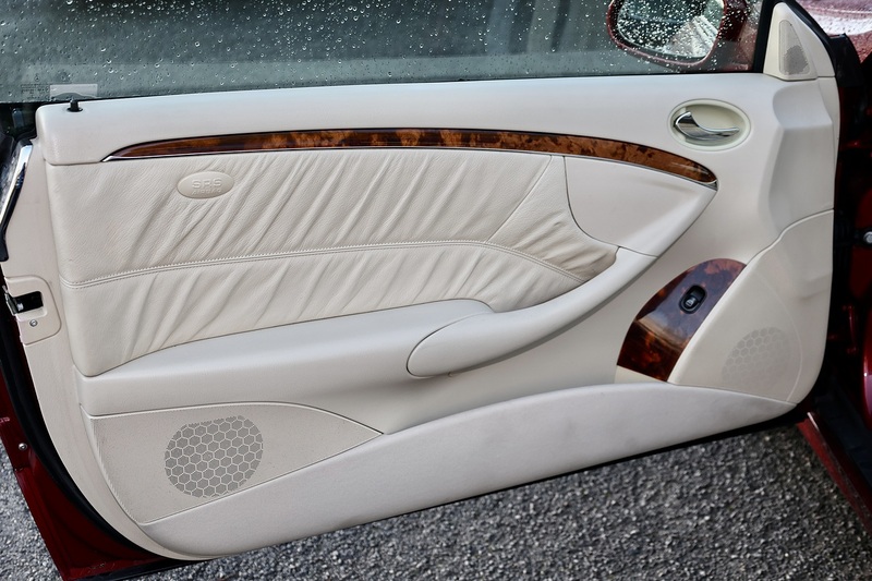 Mercedes-Benz CLK 200 Elegance Amber Red + Exceptional Condition Image 15