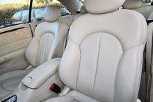 Mercedes-Benz CLK 200 Elegance Amber Red + Exceptional Condition - Thumb 10