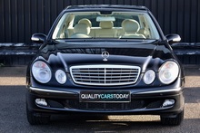 Mercedes-Benz E350 Elegance 1 Former Keeper + 46k Miles + COMAND + Heated / Memory Seats - Thumb 3