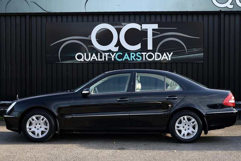 Mercedes-Benz E350 Elegance 1 Former Keeper + 46k Miles + COMAND + Heated / Memory Seats Image 1