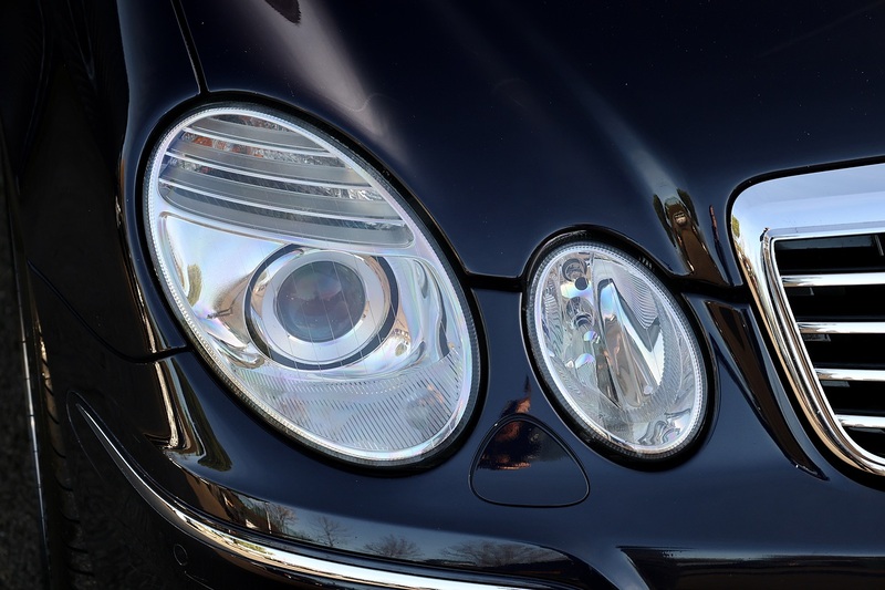 Mercedes-Benz E500 Avantgarde Full Mercedes Main Dealer History + Very Rare Image 6