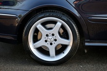 Mercedes-Benz E500 Avantgarde Full Mercedes Main Dealer History + Very Rare - Thumb 27