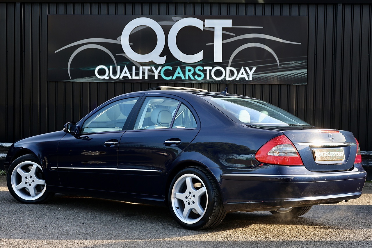 Mercedes-Benz E500 Avantgarde Full Mercedes Main Dealer History + Very Rare - Large 1