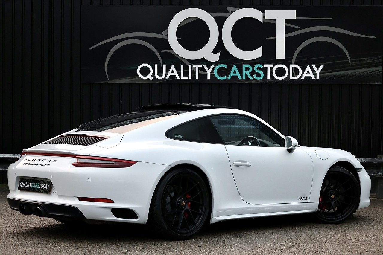 Porsche 911 Carrera 4 GTS 1 Former Keeper + FPSH + Porsche Warranty  £20k Cost Options* - Large 7