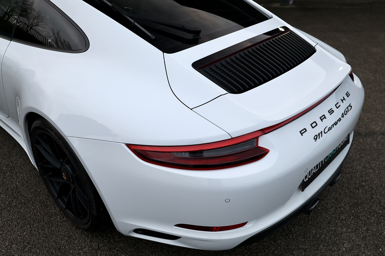 Porsche 911 Carrera 4 GTS 1 Former Keeper + FPSH + Porsche Warranty  £20k Cost Options* - Large 23