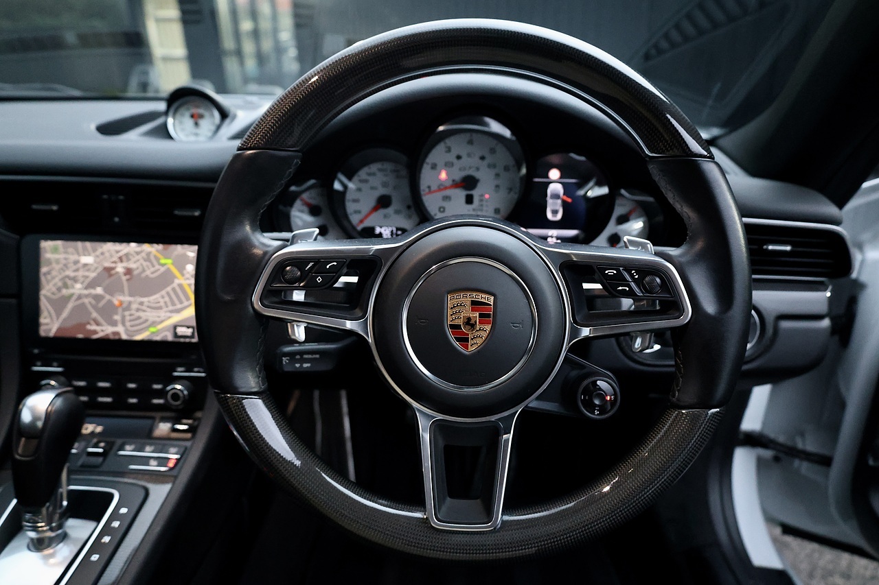 Porsche 911 Carrera 4 GTS 1 Former Keeper + FPSH + Porsche Warranty  £20k Cost Options* - Large 10