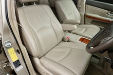 Lexus RX 300 SE-L Full Service History + Sunroof + Sat Nav - Thumb 24