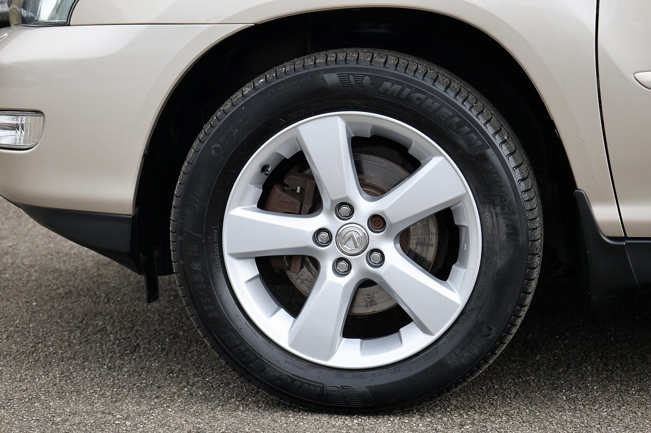 Lexus RX 300 SE-L Full Service History + Sunroof + Sat Nav - Large 35