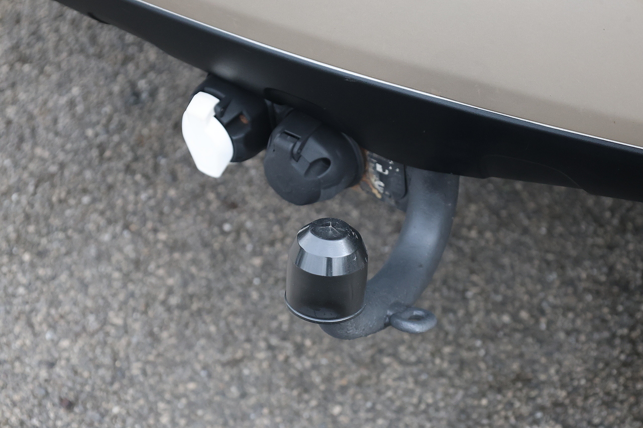 Lexus RX 300 SE-L Full Service History + Sunroof + Sat Nav - Large 37