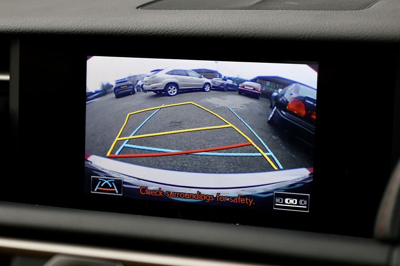 Lexus RC 300h F Sport Full Lexus Main Dealer History + Lexus Warranty* - Large 28