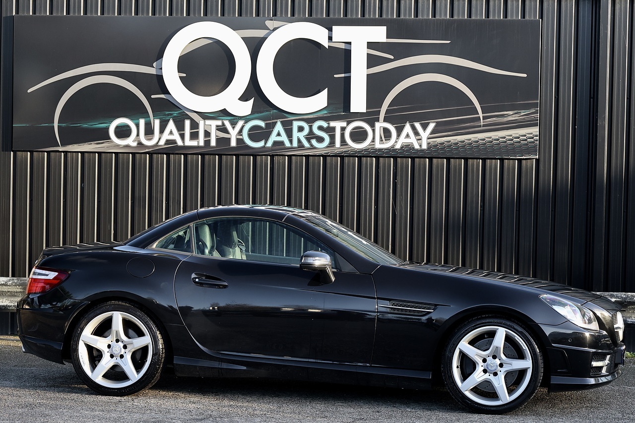 Mercedes-Benz SLK 250 CDI AMG Sport Pano Roof + Air Scarf + Heated Seats + Sat Nav - Large 5