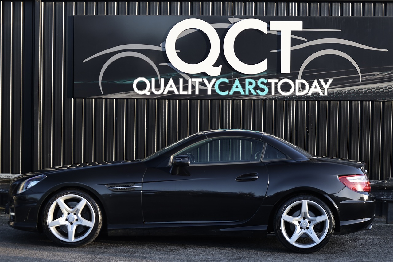 Mercedes-Benz SLK 250 CDI AMG Sport Pano Roof + Air Scarf + Heated Seats + Sat Nav - Large 1