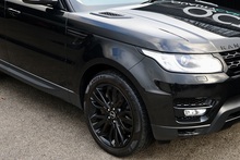 Land Rover Range Rover Sport HSE Full Service History + Black Pack + Panoramic Roof - Thumb 19