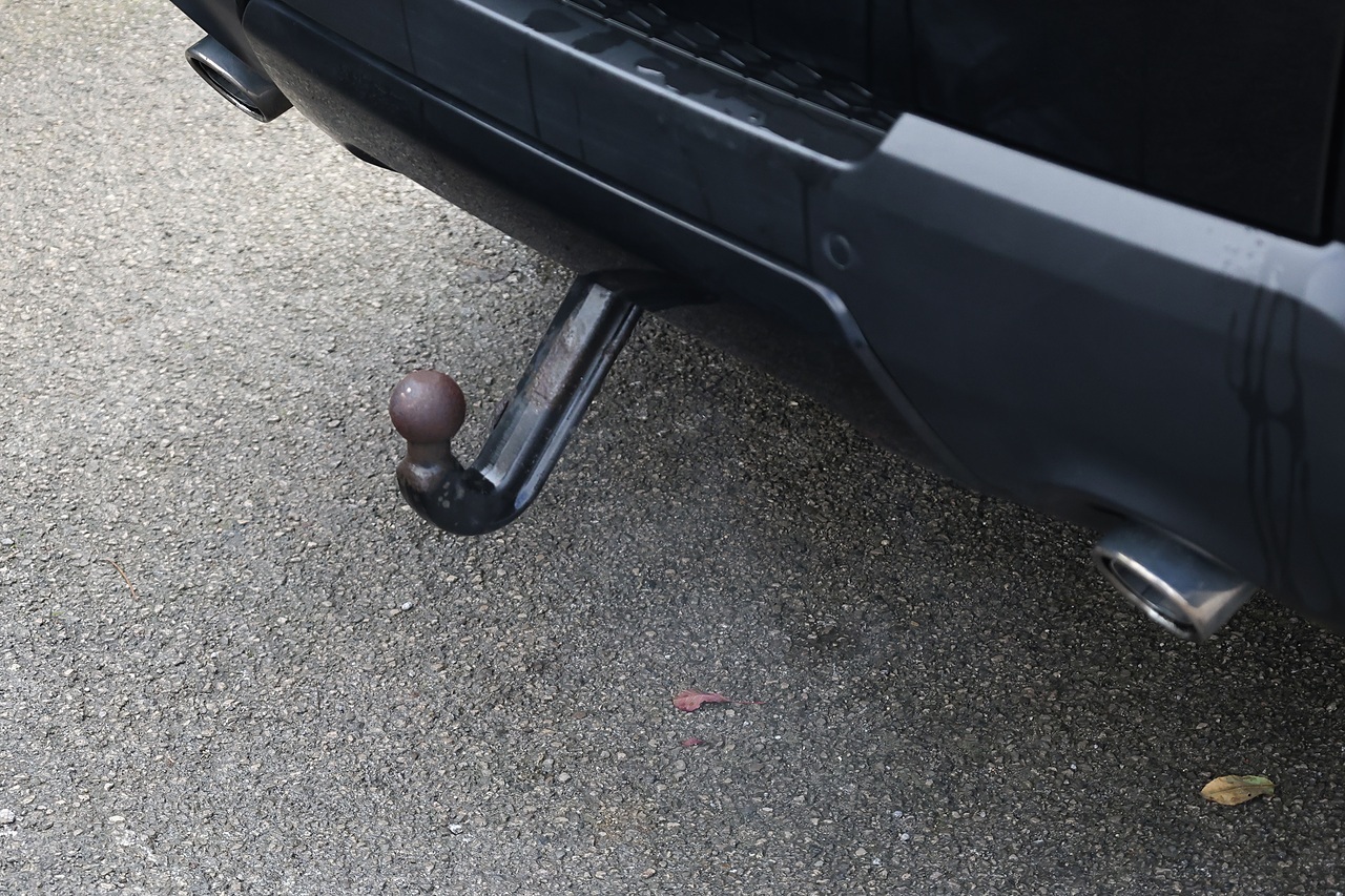 Land Rover Range Rover Sport HSE Full Service History + Black Pack + Panoramic Roof - Large 20