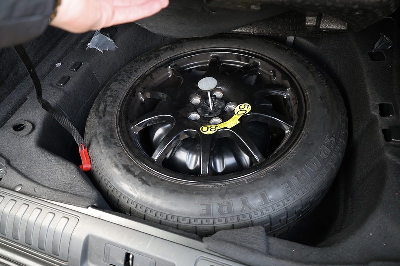 Land Rover Range Rover Sport HSE Full Service History + Black Pack + Panoramic Roof Image 23