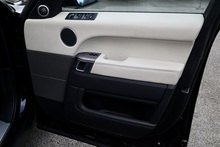 Land Rover Range Rover Sport HSE Full Service History + Black Pack + Panoramic Roof - Thumb 24