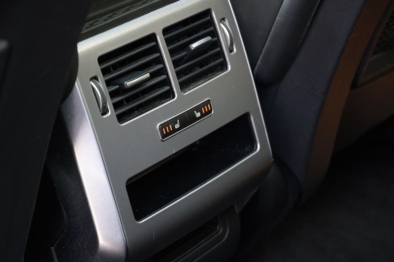 Land Rover Range Rover Sport HSE Full Service History + Black Pack + Panoramic Roof Image 35