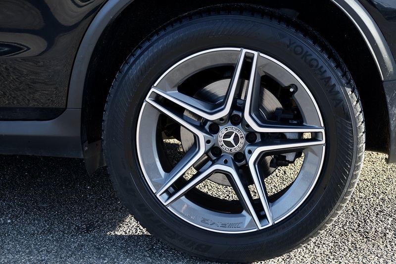 Mercedes-Benz GLC 220d AMG Line Coupe 1 Former Keeper + Full Service History + Just Serivced by MB + MBUX Image 13