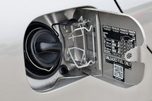 Mercedes-Benz C350 Elegance SE Rare Model + Sunroof + Heated Leather + Exceptional Condition - Thumb 28