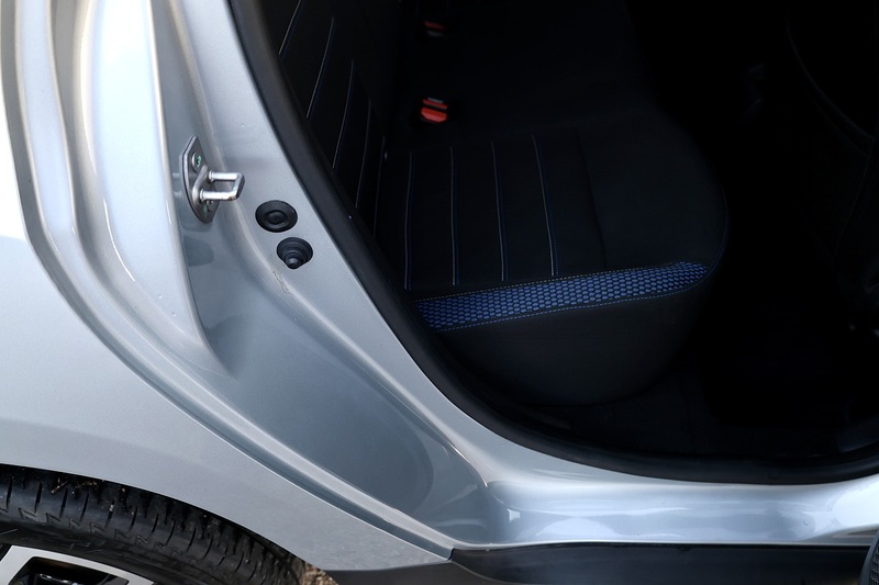 Dacia Duster SE Twenty LPG BiFuel + Apple Car Play + Sat Nav Image 19