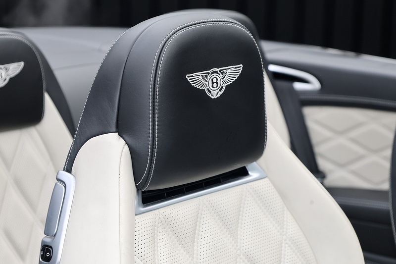 Bentley Continental GTC 4.0 V8 Mulliner Driving Spec + Mulliner Carbon Exterior + Huge Spec Image 19