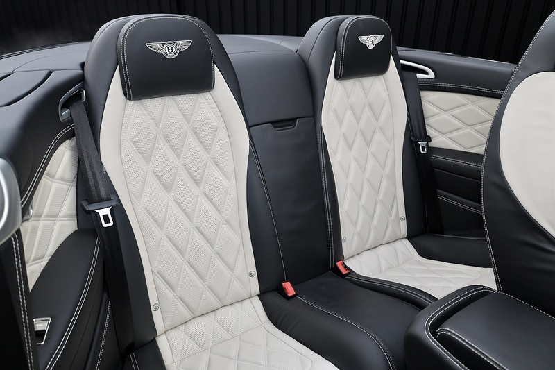 Bentley Continental GTC 4.0 V8 Mulliner Driving Spec + Mulliner Carbon Exterior + Huge Spec Image 10