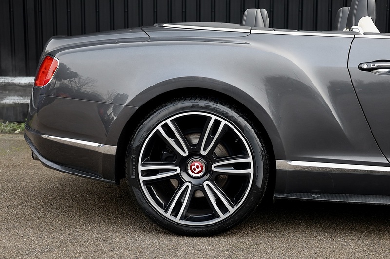 Bentley Continental GTC 4.0 V8 Mulliner Driving Spec + Mulliner Carbon Exterior + Huge Spec Image 27