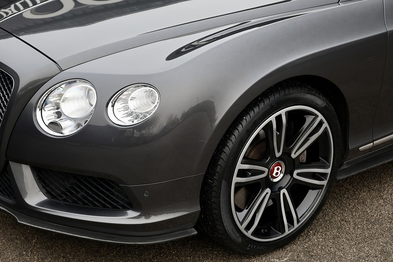 Bentley Continental GTC 4.0 V8 Mulliner Driving Spec + Mulliner Carbon Exterior + Huge Spec Image 37