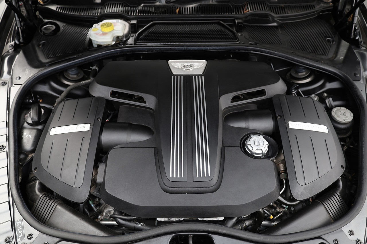 Bentley Continental GTC 4.0 V8 Mulliner Driving Spec + Mulliner Carbon Exterior + Huge Spec - Large 39