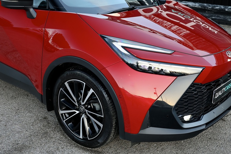 Toyota C-HR Excel 1 Private Owner + Pano Roof + High Spec Image 14
