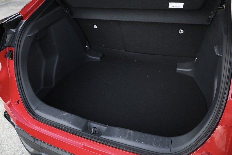 Toyota C-HR Excel 1 Private Owner + Pano Roof + High Spec Image 33