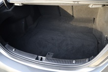 Mercedes-Benz C220d 4Matic AMG Line Rare 4Matic + Sat Nav + Reverse Camera - Thumb 12