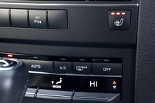 Mercedes-Benz E350 CDI AMG Sport Coupe 1 Former Keeper + COMAND + Heated Leather - Thumb 44