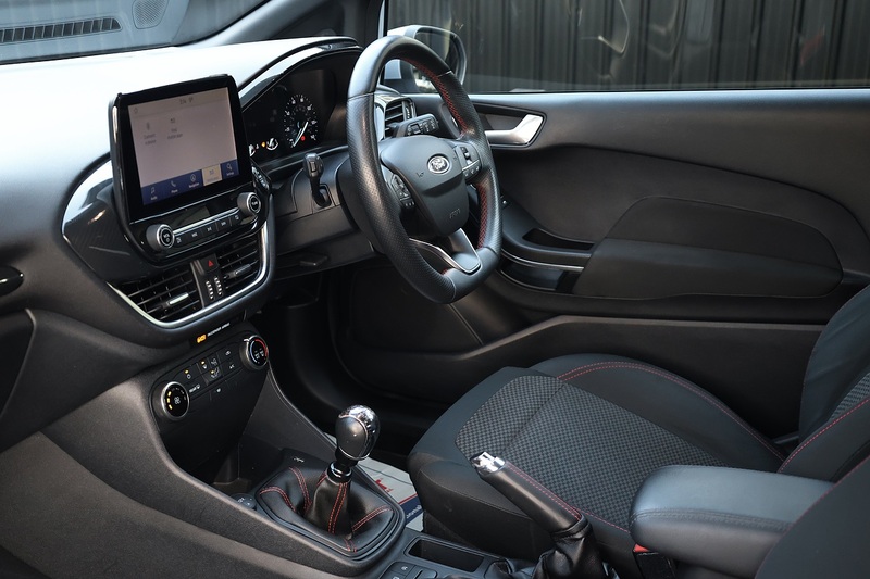 Ford Fiesta MHEV ST-Line Edition 1 Former Keeper + Full Ford Main Dealer History Image 6